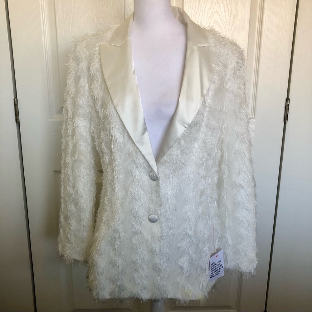 NWT White ASOS DESIGN Fringed Suit Blazer Size US 6